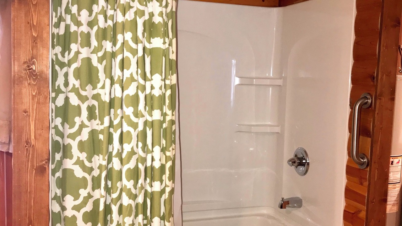 Photo of Bathroom in Decorah