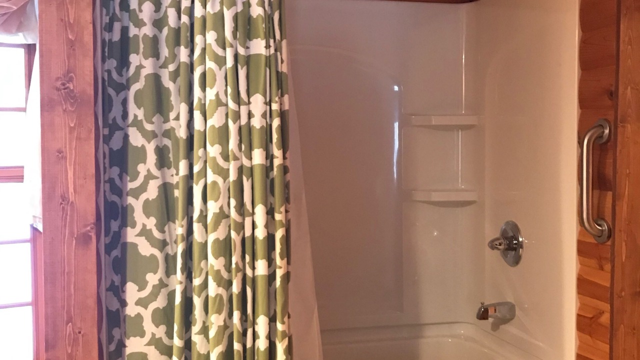 Photo of Bathroom in Decorah