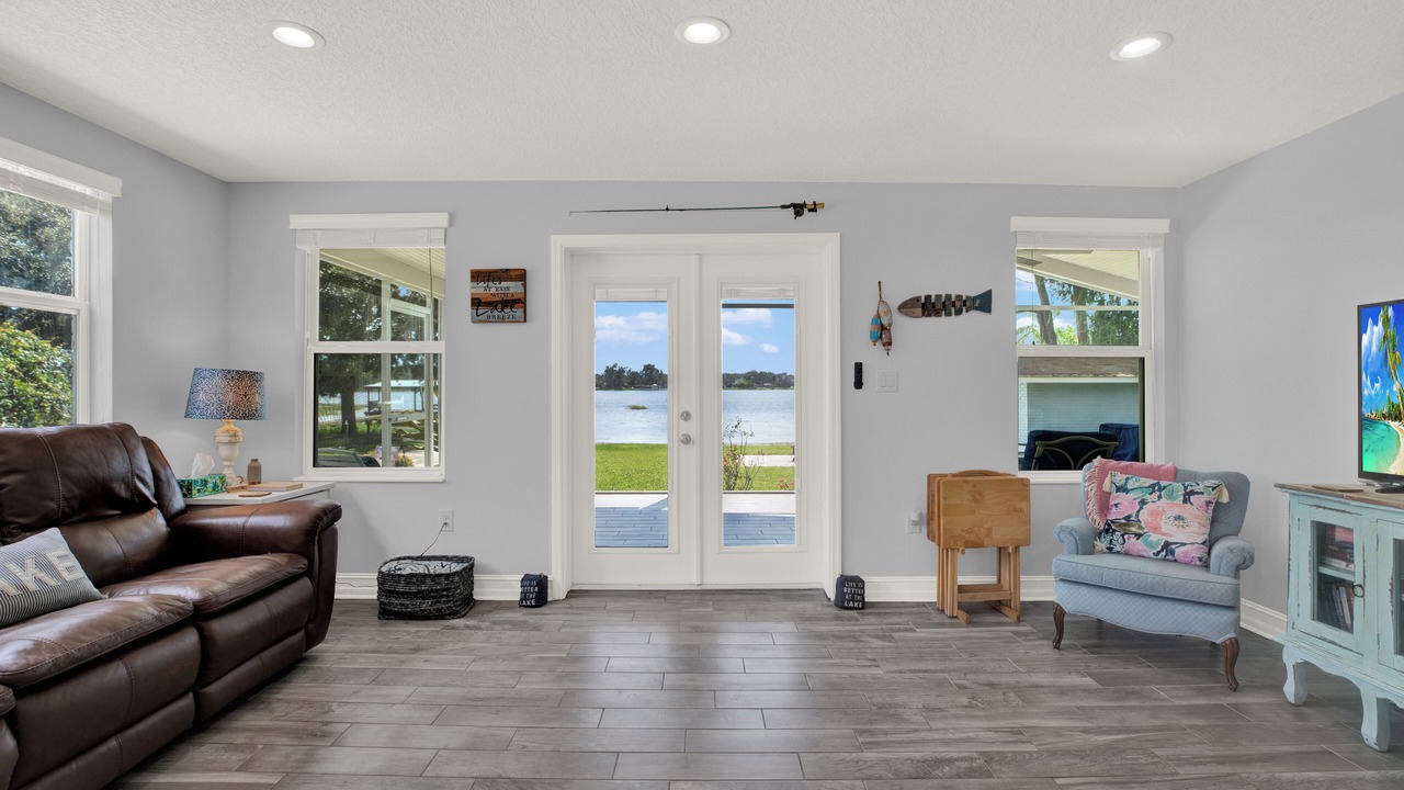 Photo of Livingroom in Odessa