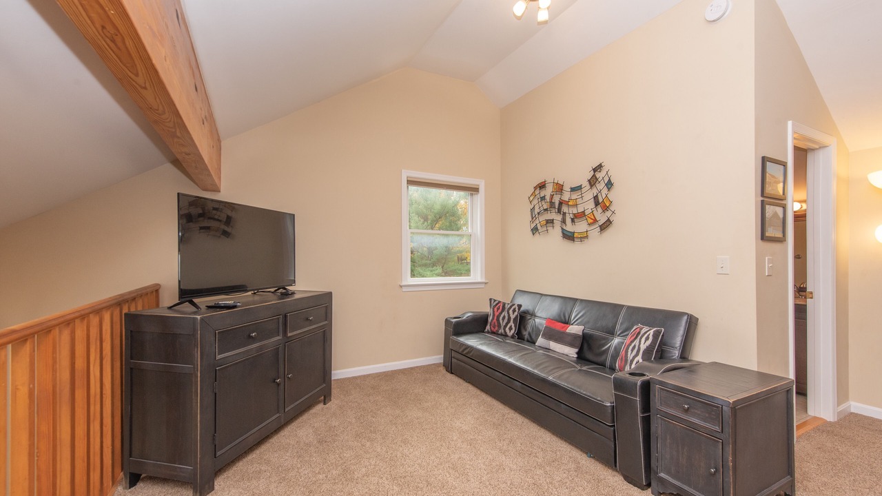 Photo of Livingroom in Thayerville