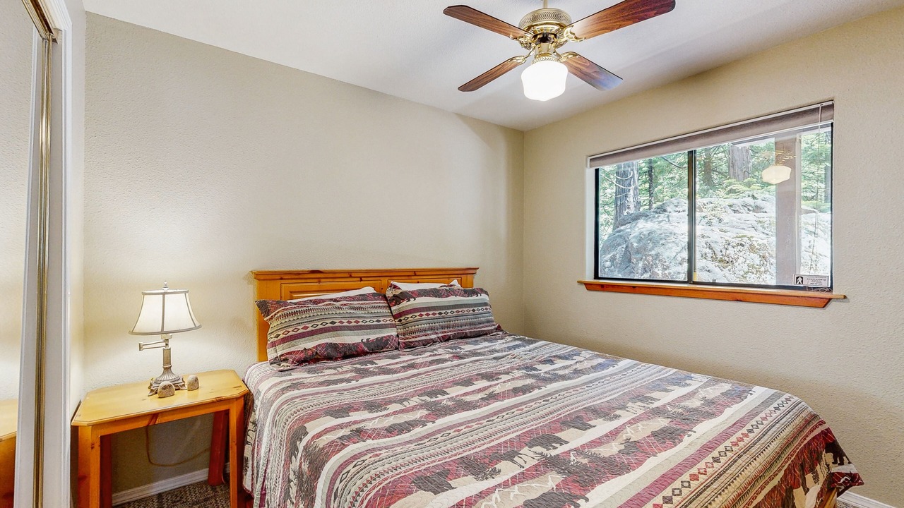 Photo of Bedroom in Granite Ridge