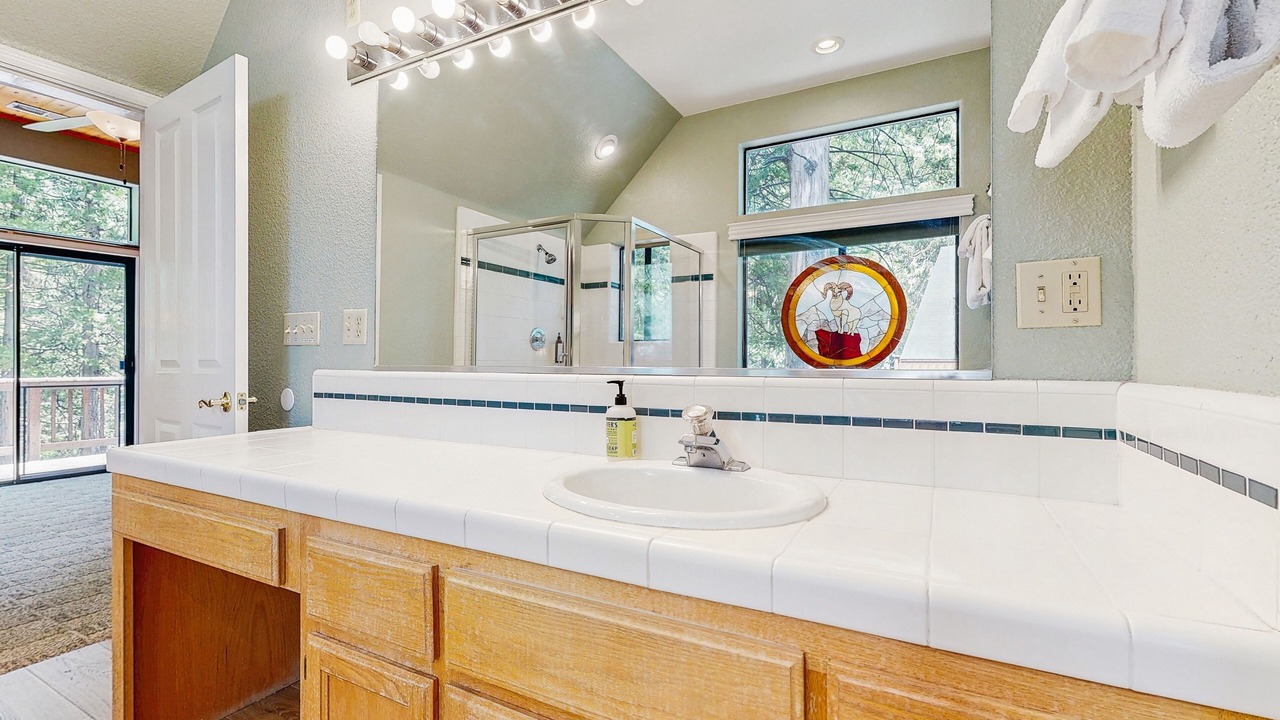 Photo of Bathroom in Granite Ridge
