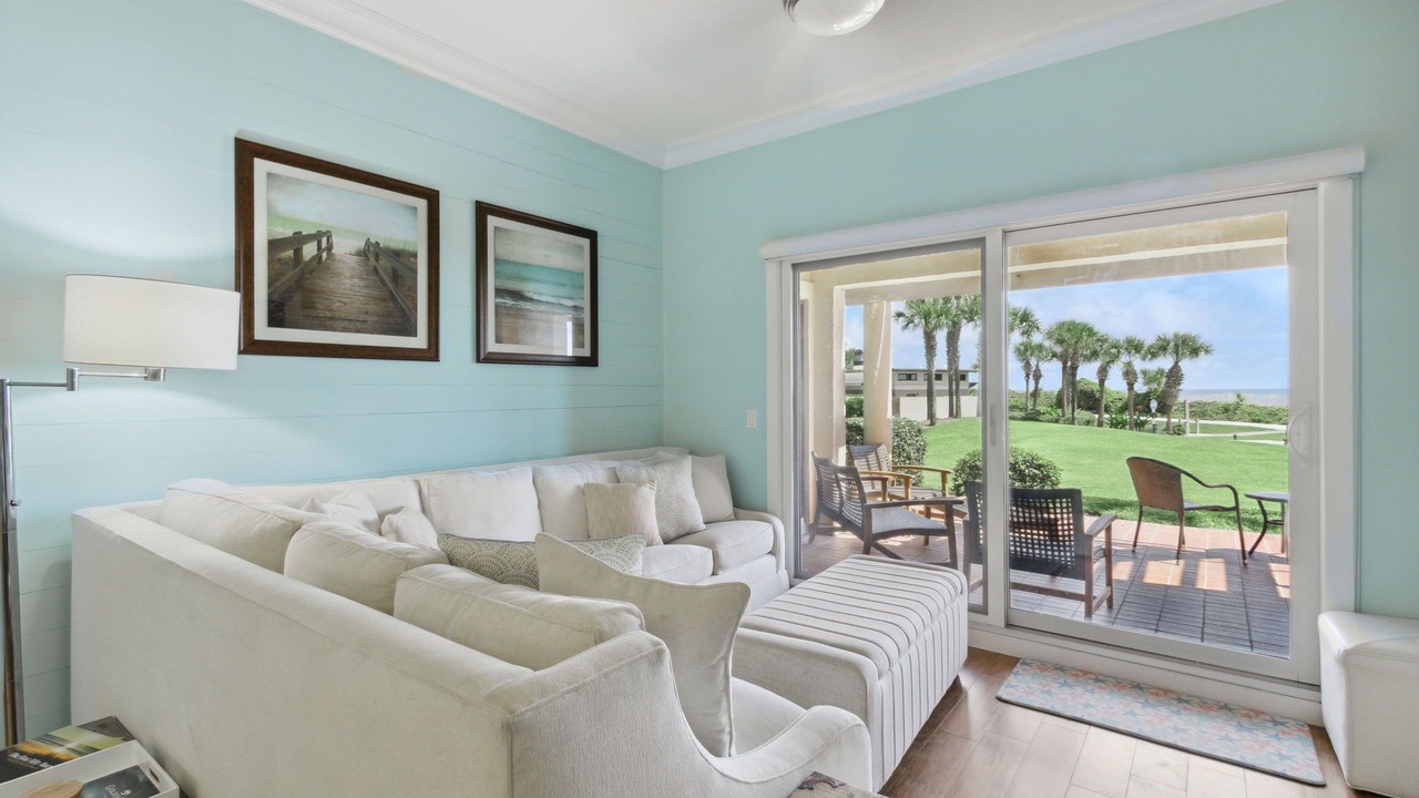 Photo of Livingroom in Fernandina Beach
