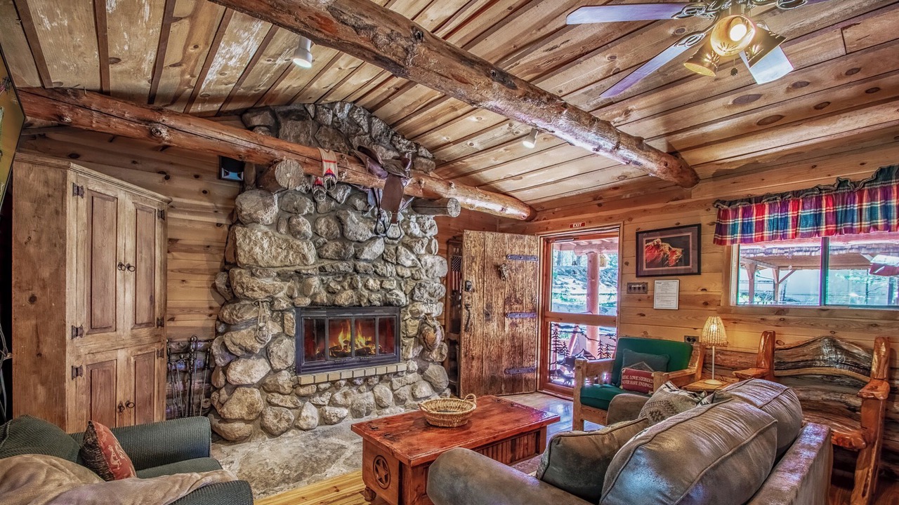 Photo of Livingroom in Ruidoso