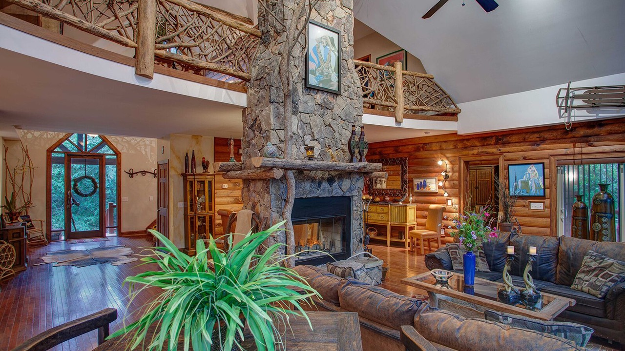 Photo of Livingroom in Boone