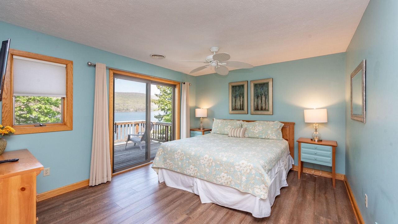 Photo of Bedroom in Thayerville