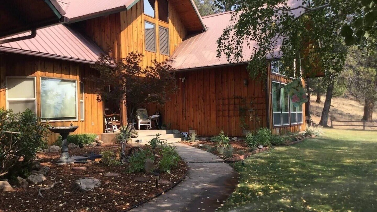 Photo of Bedroom in Klamath Falls