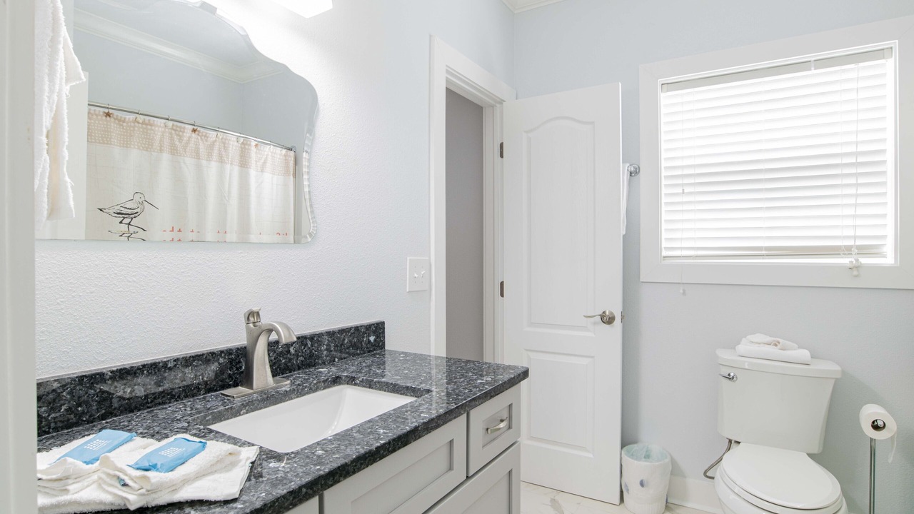 Photo of Bathroom in Ono Island