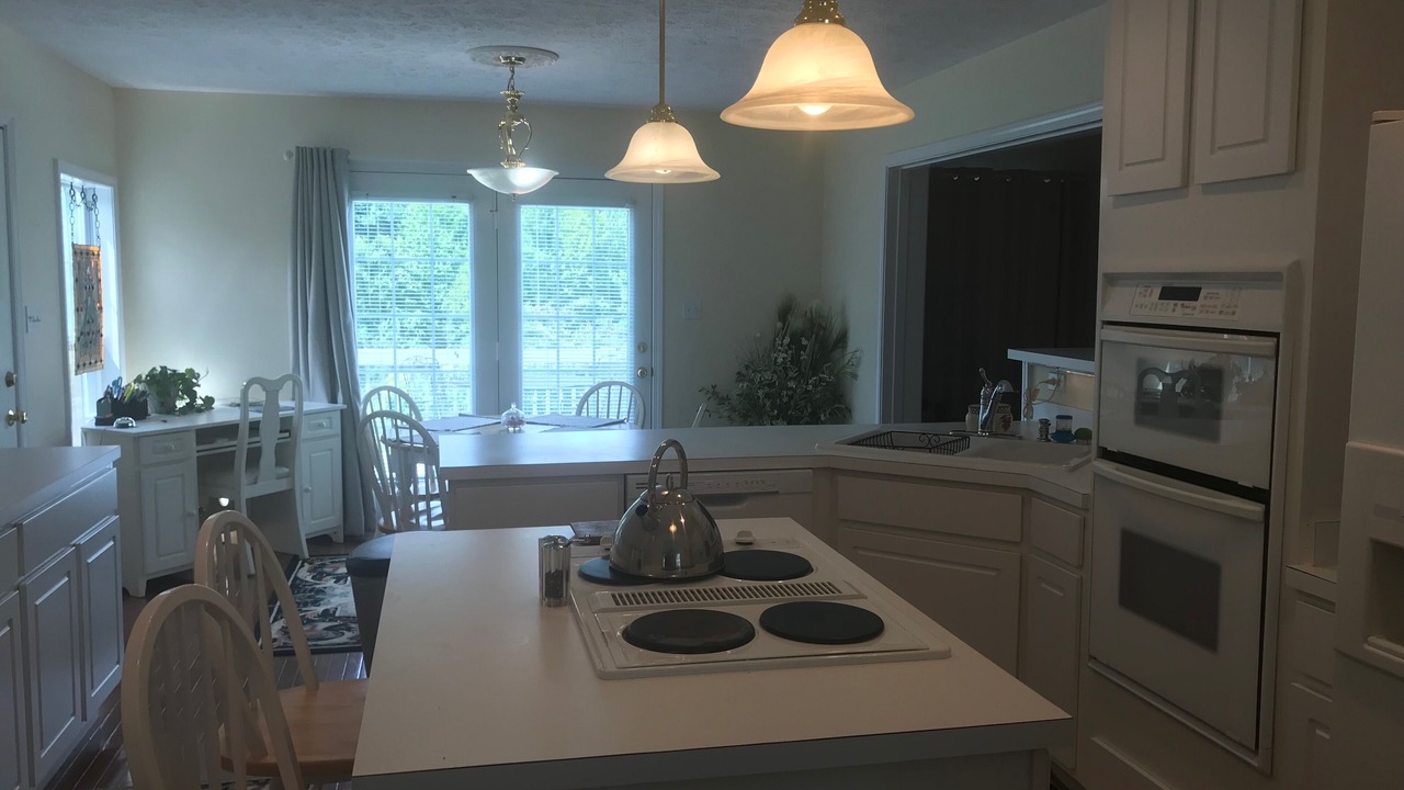 Photo of Bedroom in Lovingston