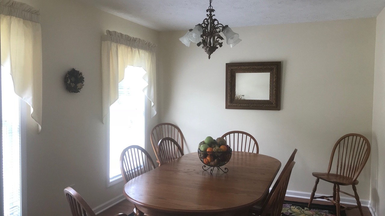 Photo of Bedroom in Lovingston
