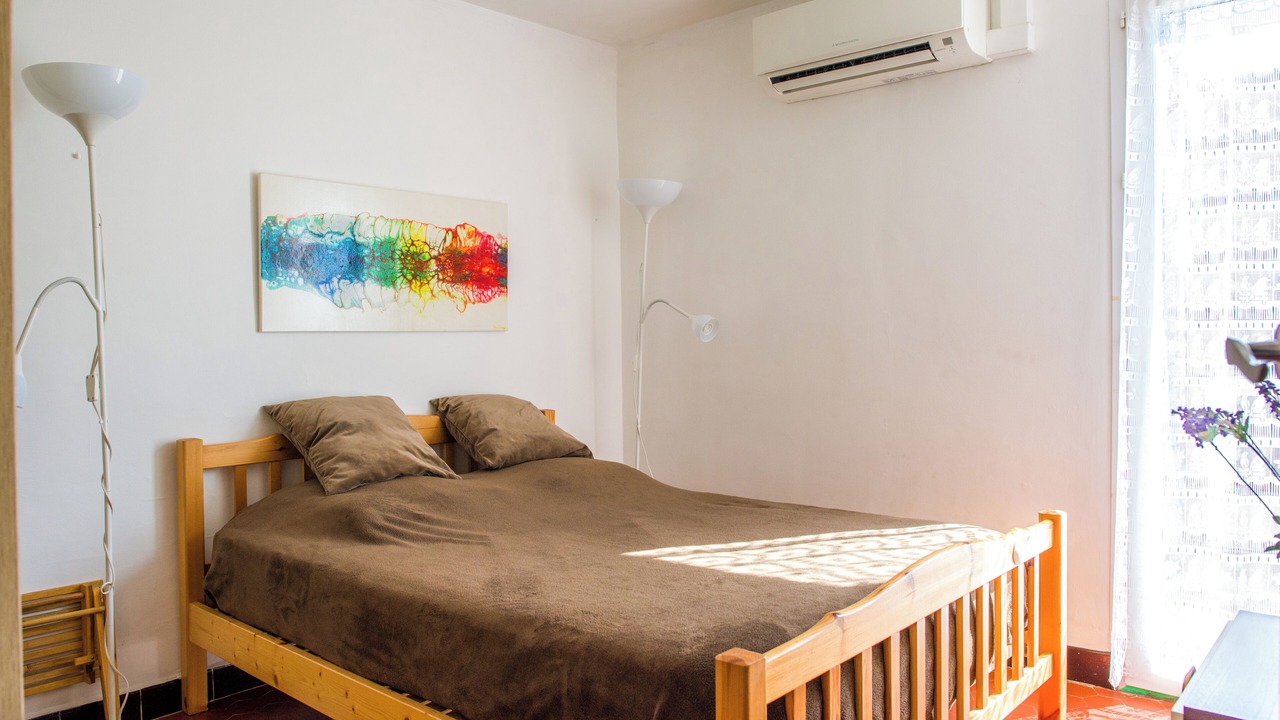 Photo of Bedroom in Saint-Mandrier-sur-Mer