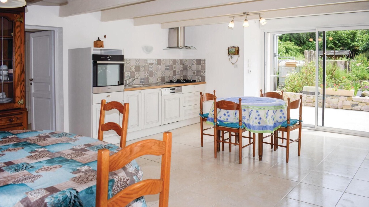 Photo of Others in Plevenon