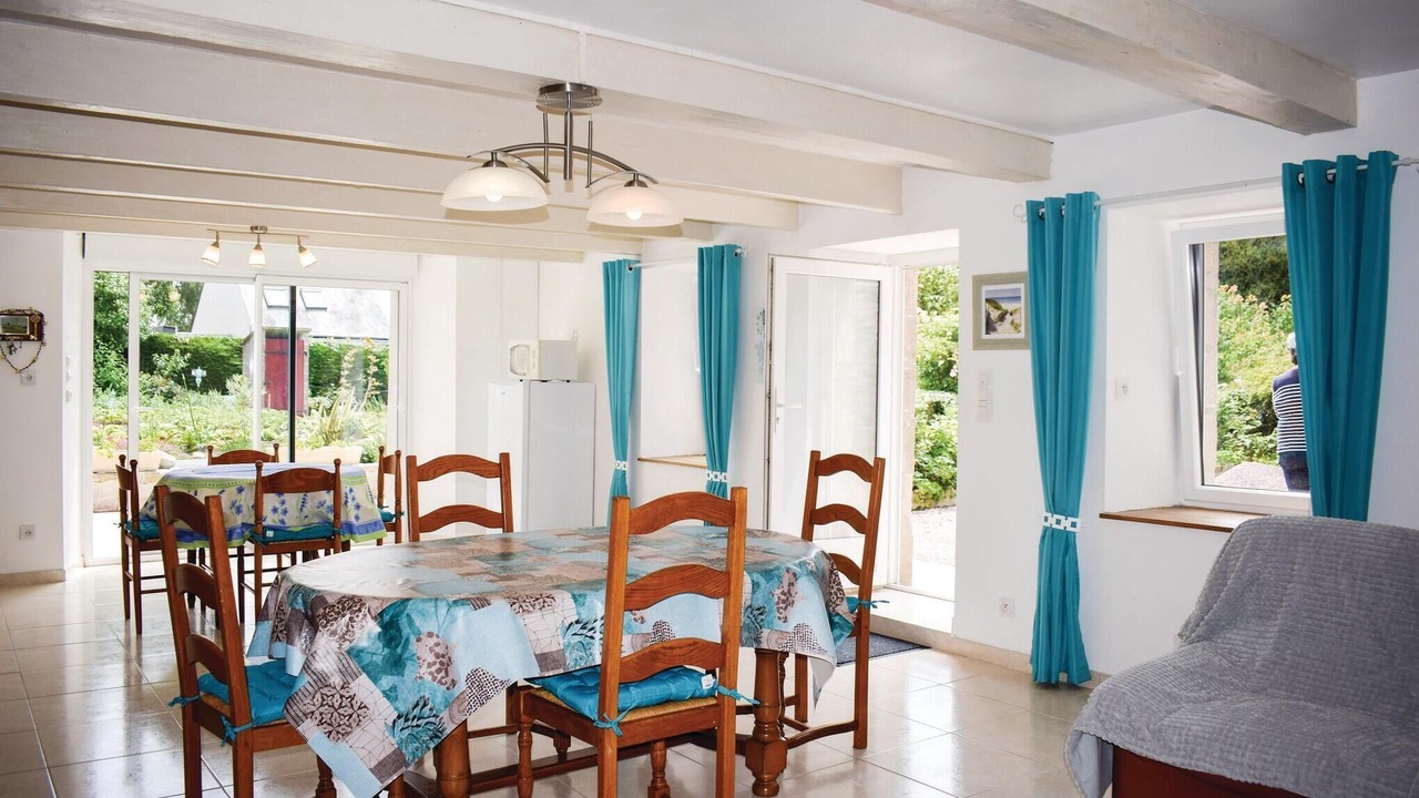Photo of Bedroom in Plevenon
