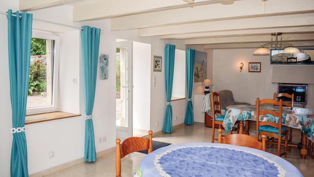 Photo of Bedroom in Plevenon