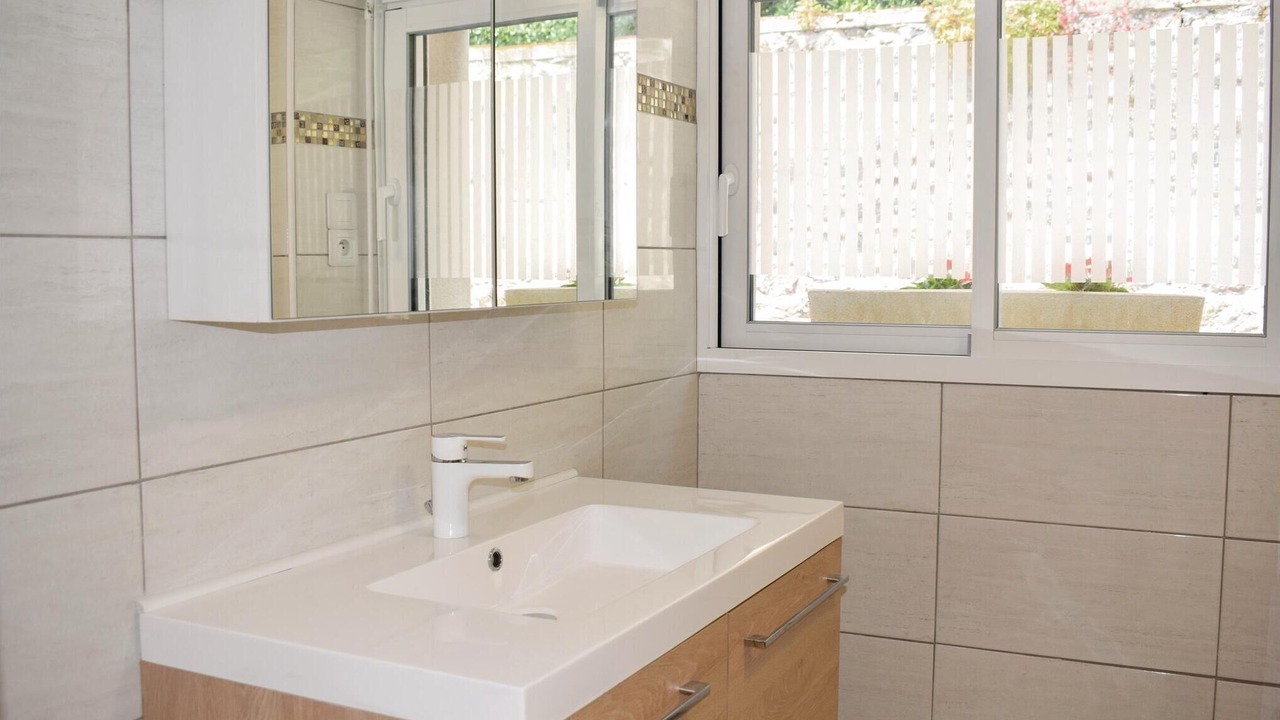 Photo of Bathroom in Plevenon