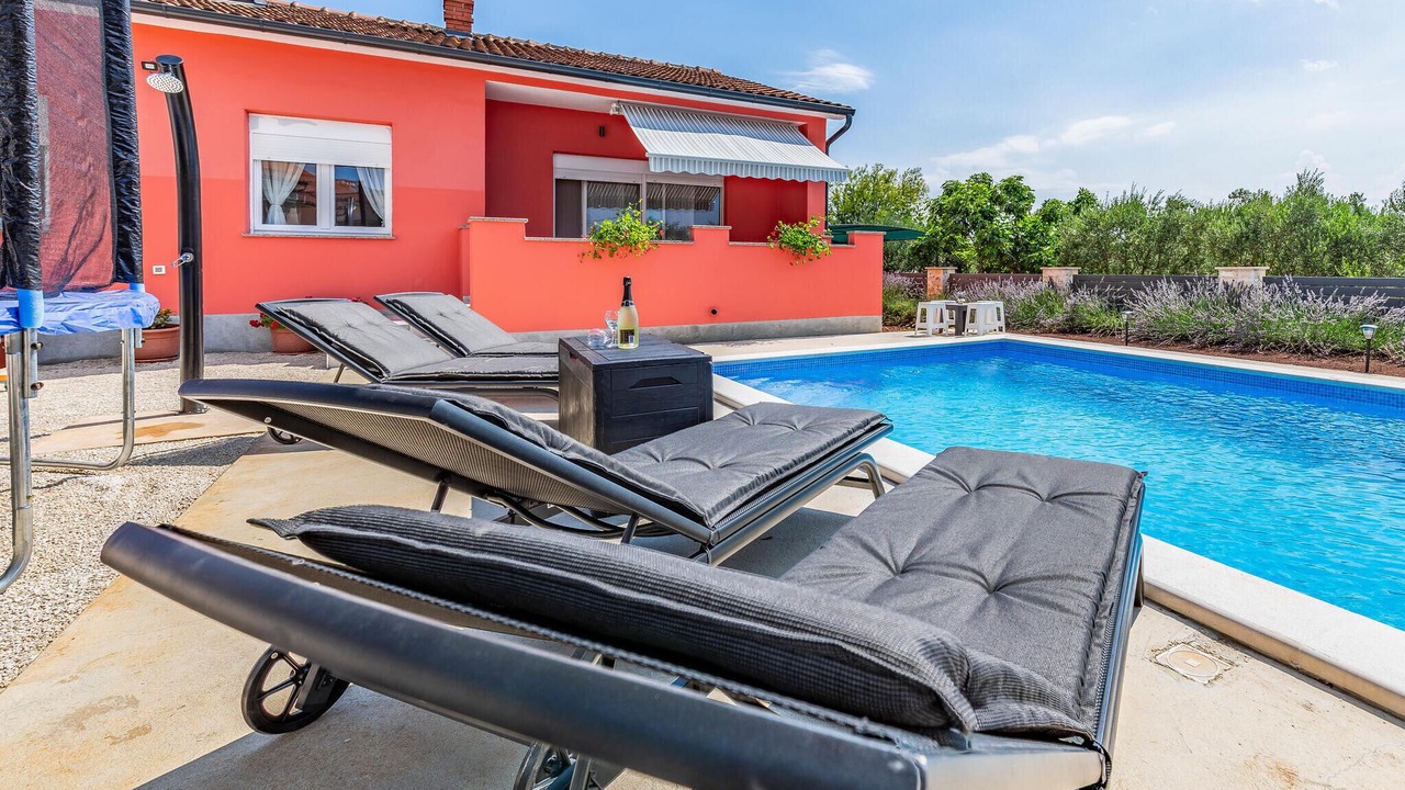 Photo of Outdoor in Marcana