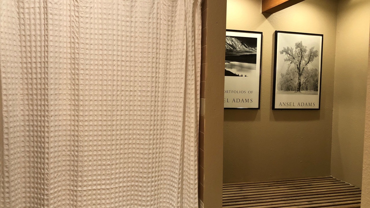 Photo of Others in Alyeska