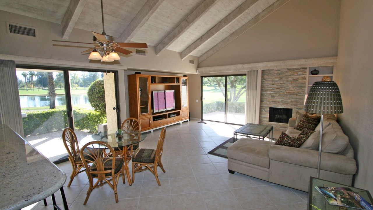 Photo of Livingroom in Rancho Mirage