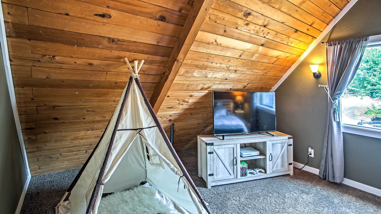 Photo of Others in McKenna