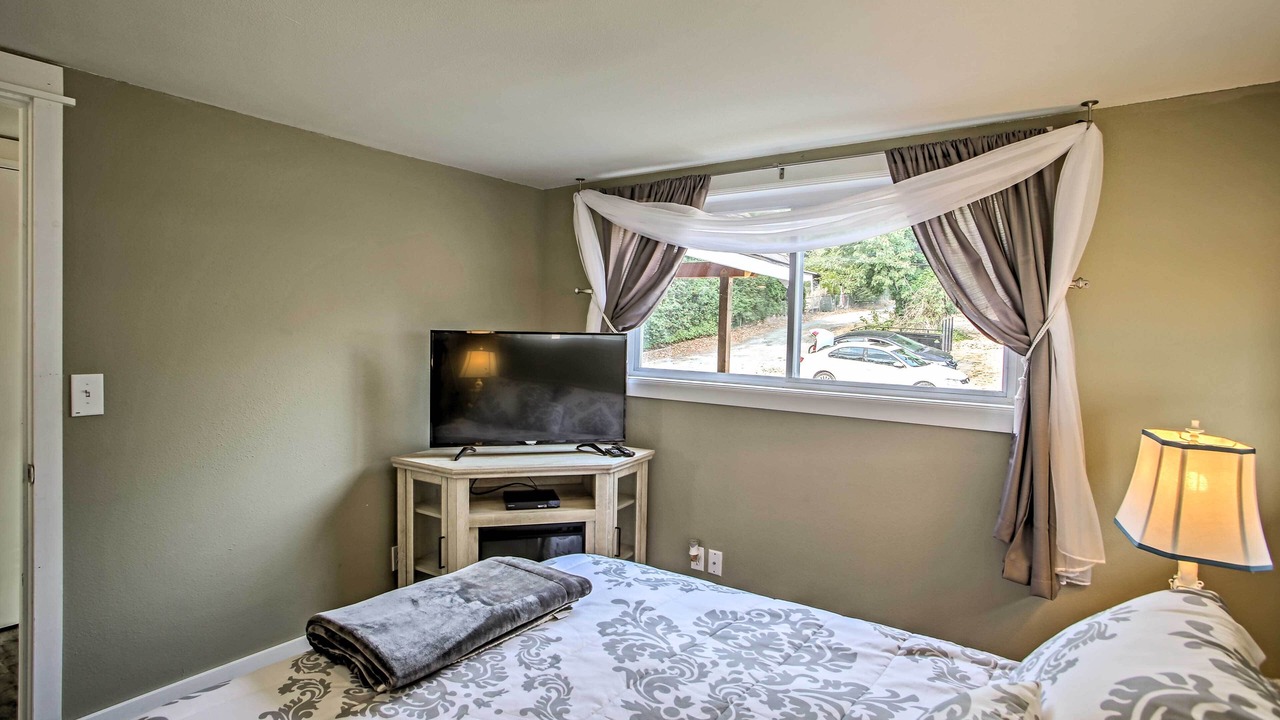 Photo of Livingroom in McKenna