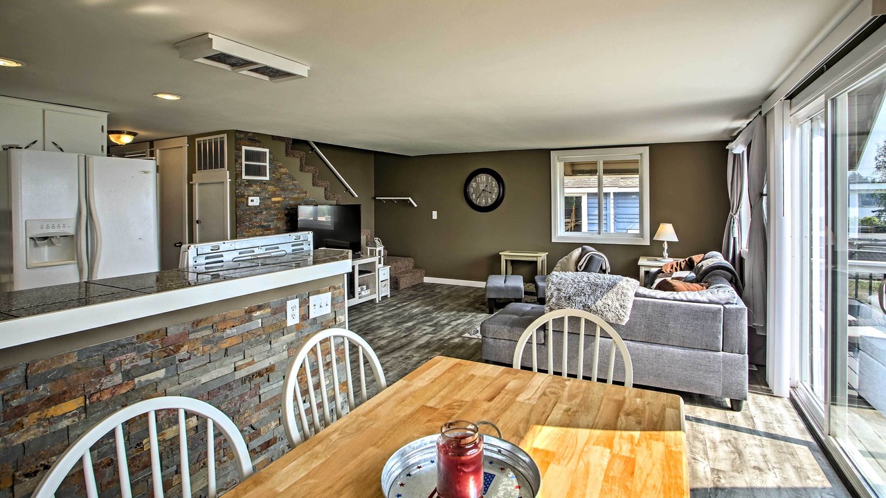 Photo of Others in McKenna