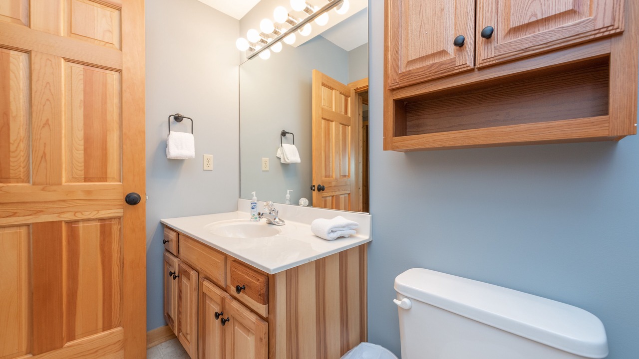 Photo of Bathroom in Mountainside