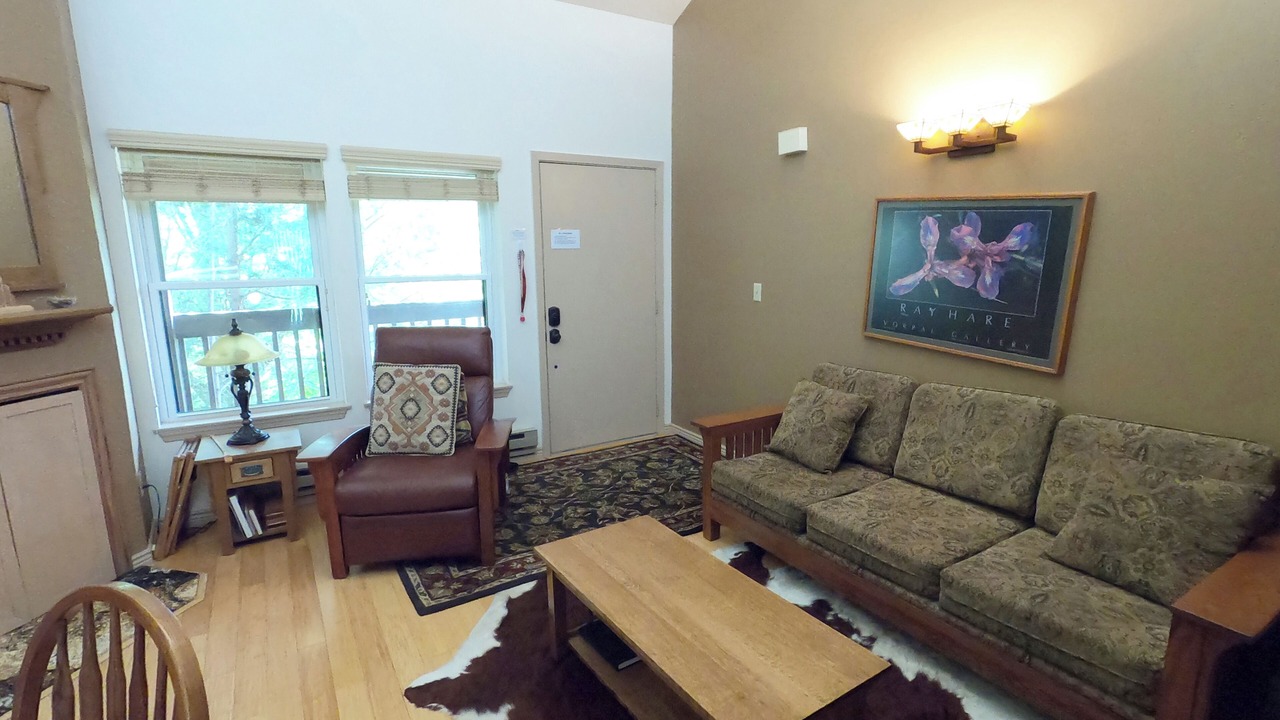 Photo of Bedroom in Wolf Creek