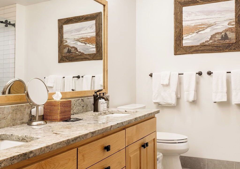 Photo of Bathroom in Teton Pines