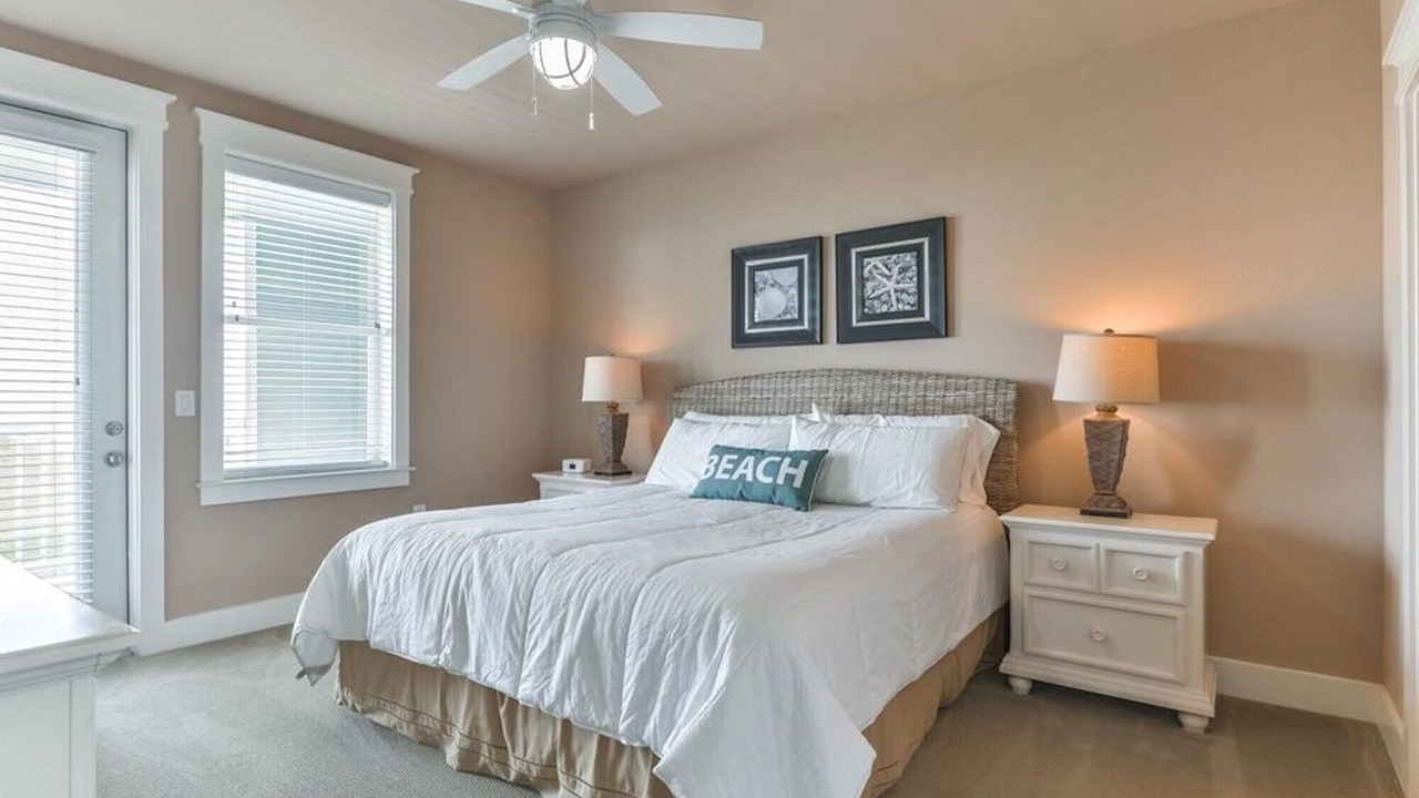 Photo of Bedroom in Red Fish Cove
