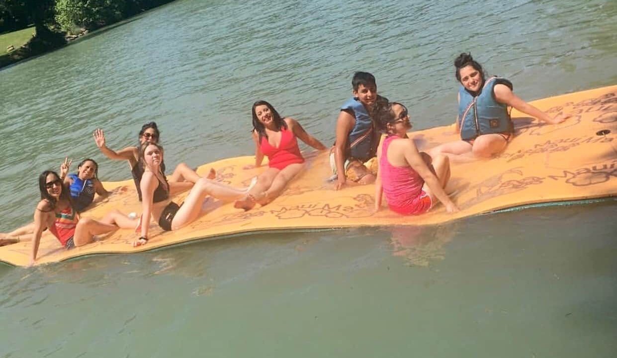 Photo of Others in Seguin