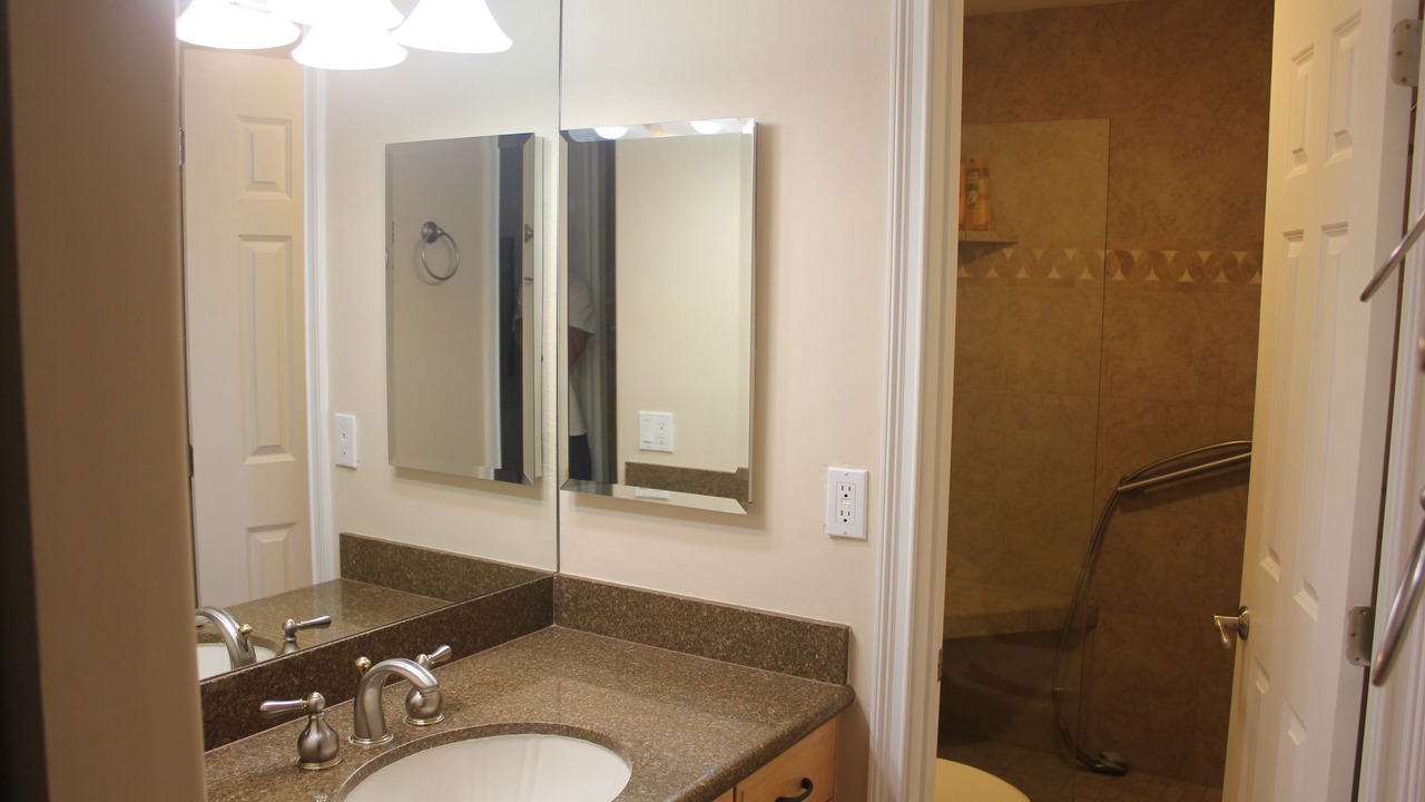 Photo of Bathroom in Townsite