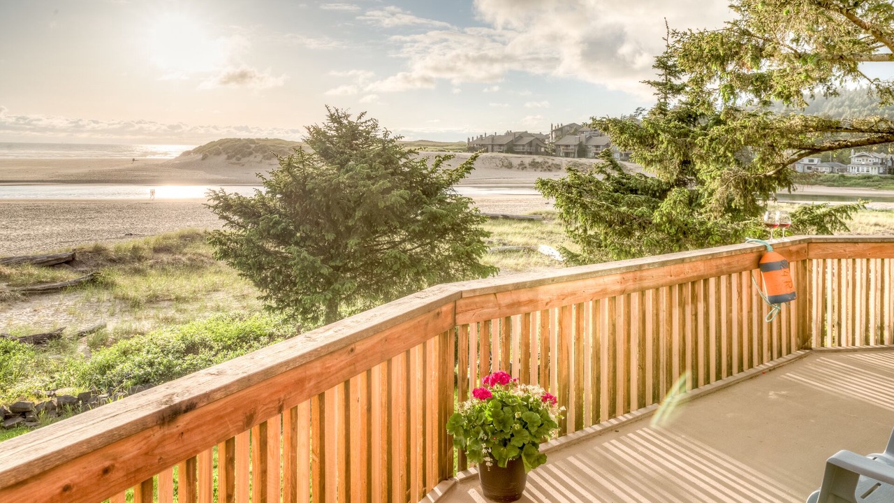 Photo of Others in Cannon Beach