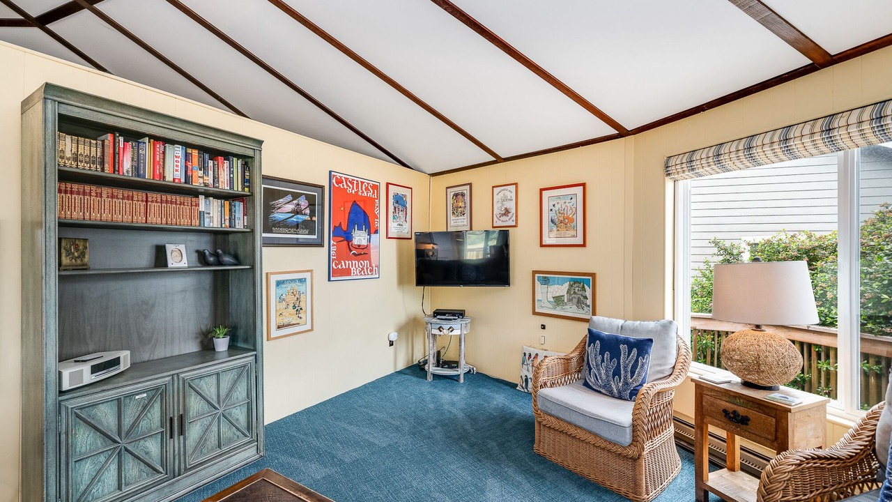 Photo of Bedroom in Cannon Beach