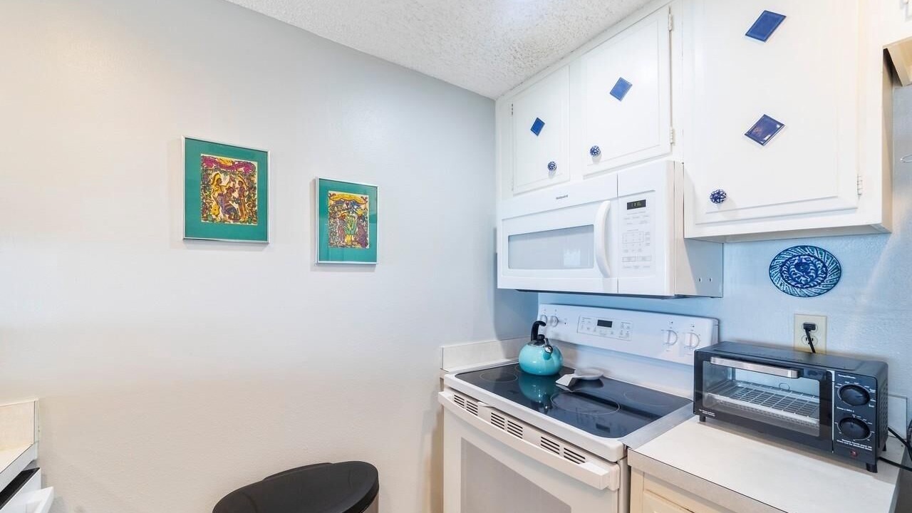 Photo of Kitchen in Butler Beach