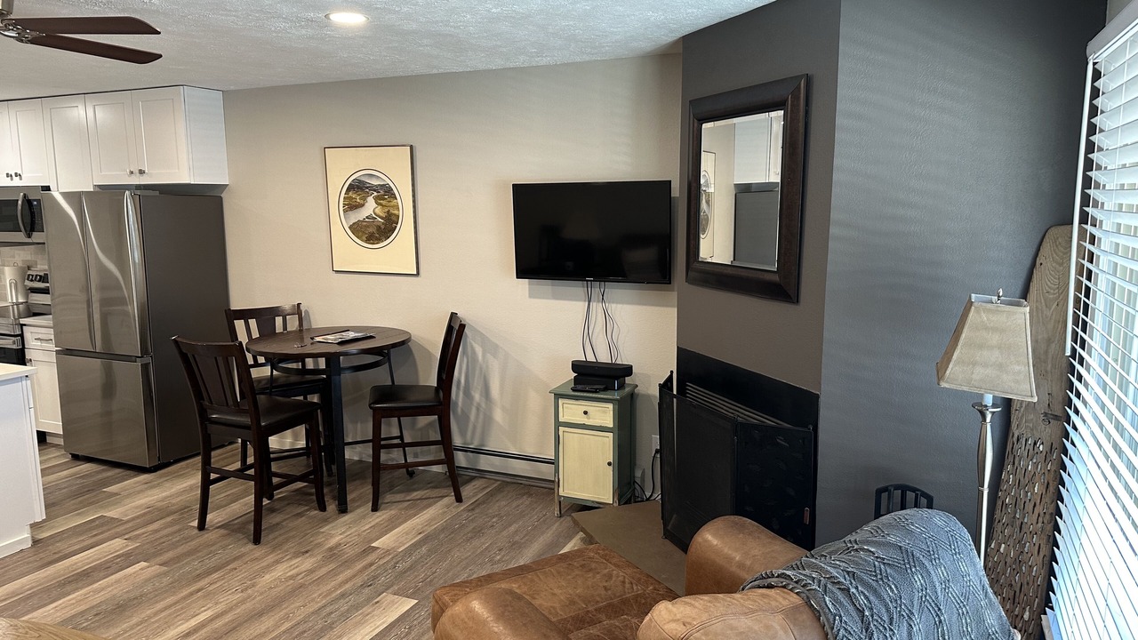 Photo of Livingroom in Fraser