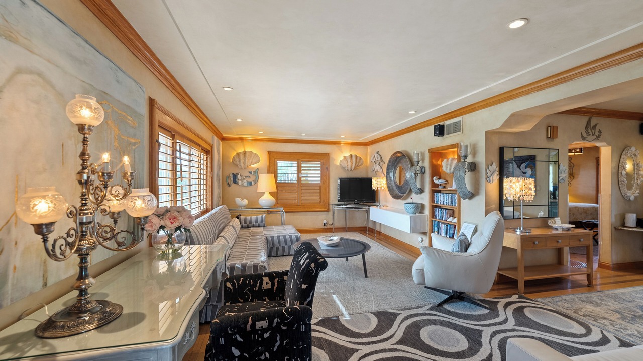 Photo of Livingroom in Deerfield Beach