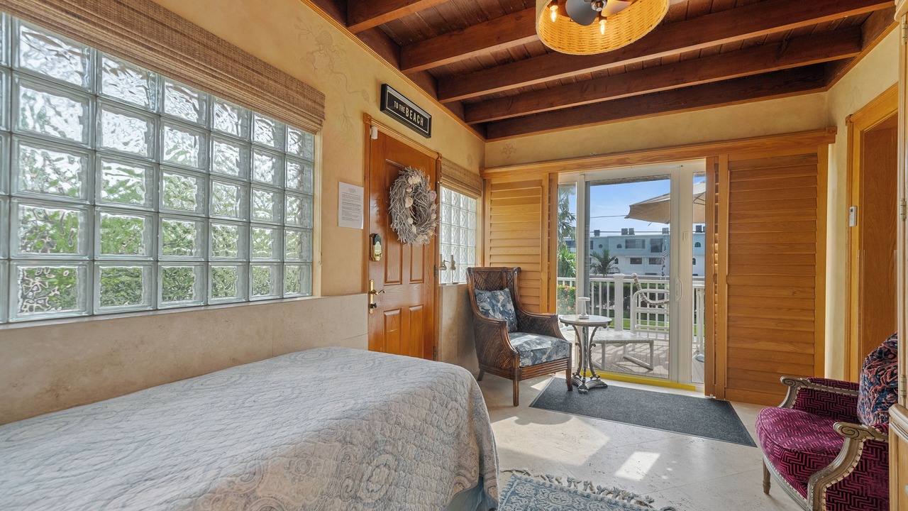 Photo of Bedroom in Deerfield Beach