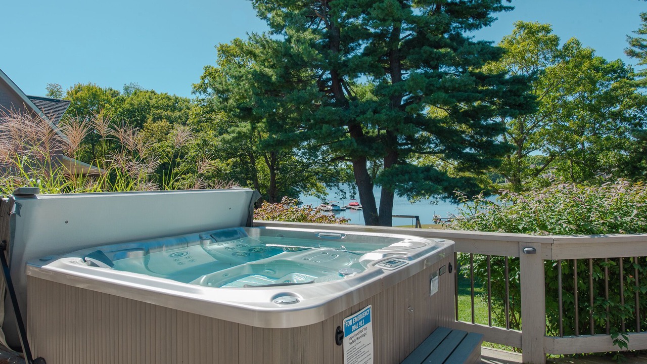 Photo of Outdoor in Waterfront Greens