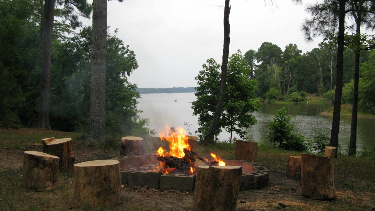 Photo of Others in Broaddus