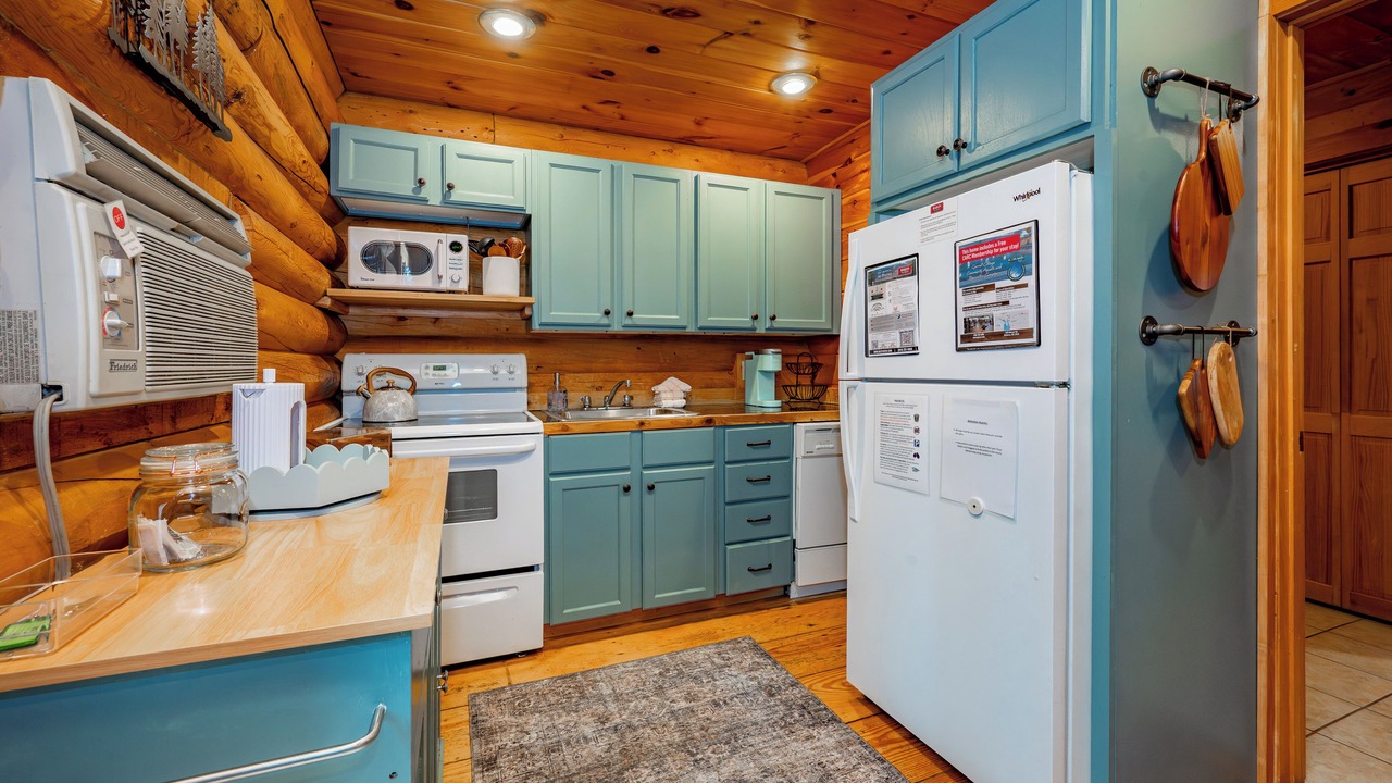 Photo of Kitchen in Thayerville