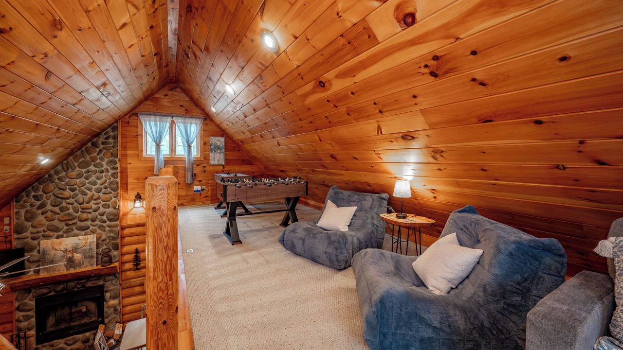 Photo of Livingroom in Thayerville