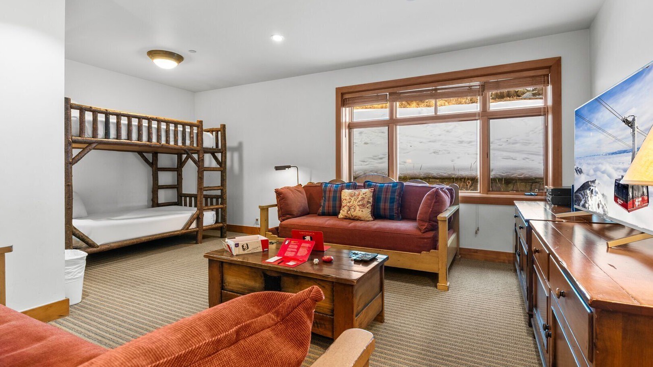 Photo of Bedroom in Granite Ridge