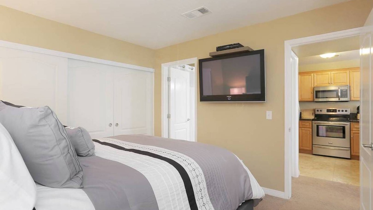 Photo of Others in Spring Valley