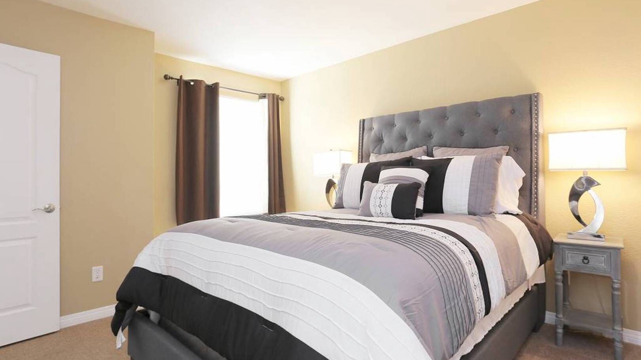 Photo of Others in Spring Valley