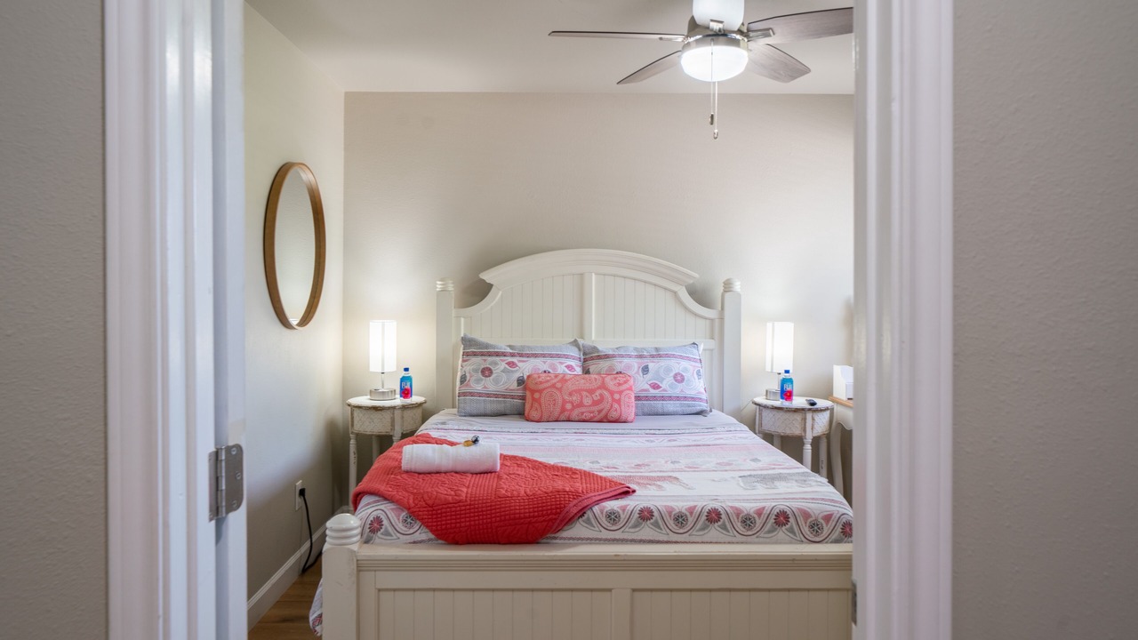 Photo of Bedroom in Canyon Lake