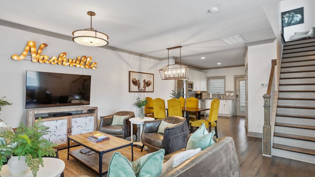 Photo of Livingroom in Edgehill