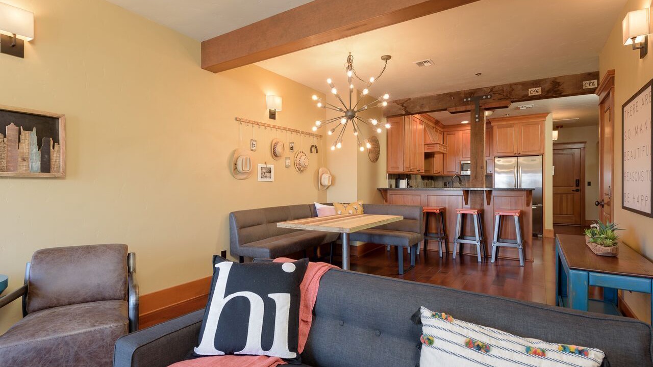 Photo of Livingroom in Astoria