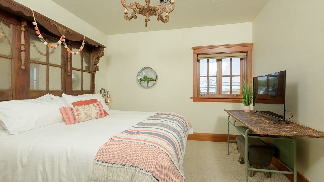 Photo of Bedroom in Astoria