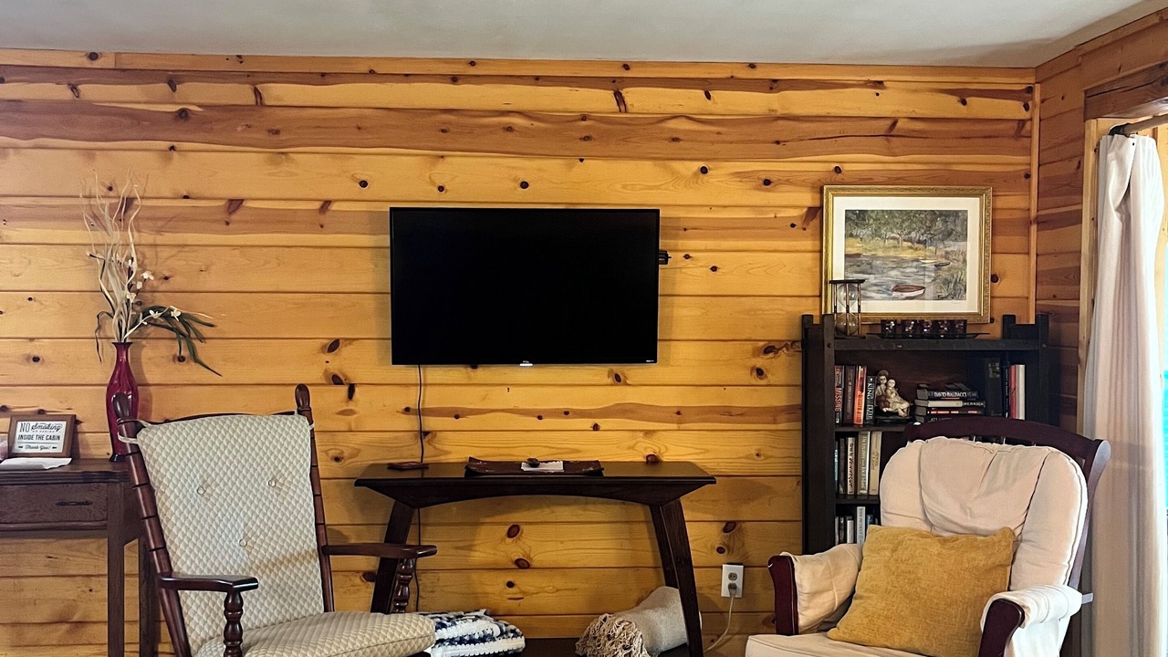 Photo of Livingroom in Steelville