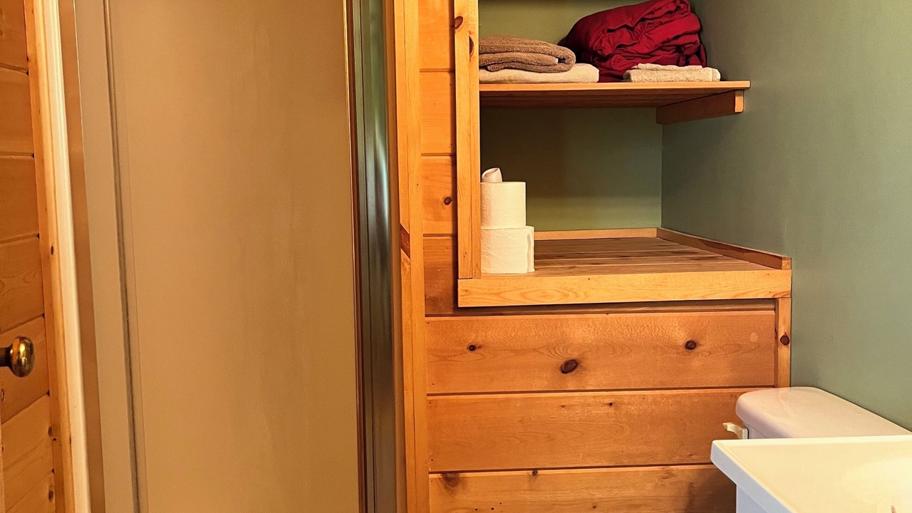 Photo of Bathroom in Steelville